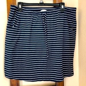Navy blue & gray striped casual skirt!